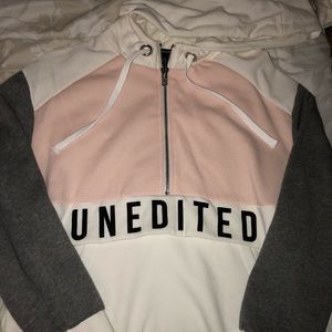 Pullover hoodie